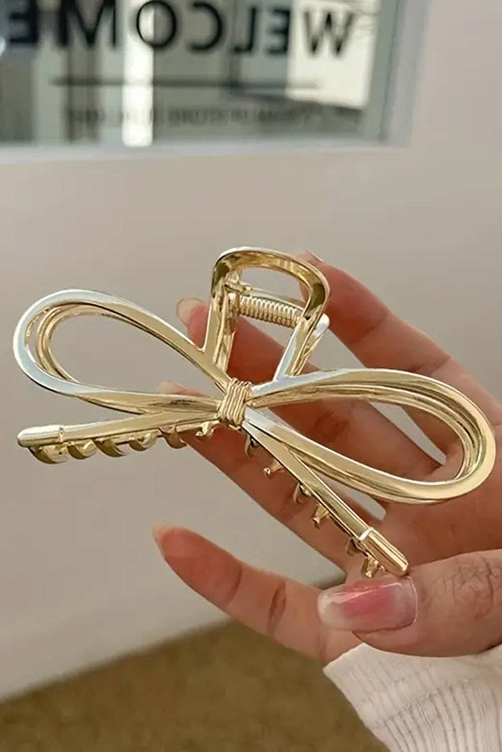 The Colette Clip
